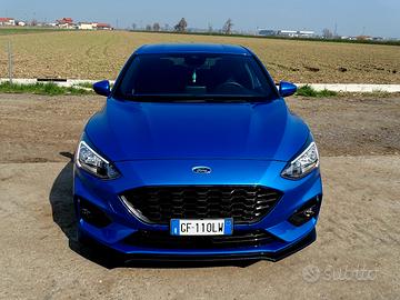 Ford focus mk4 st-line