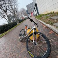 SCOTT SCALE RC 700