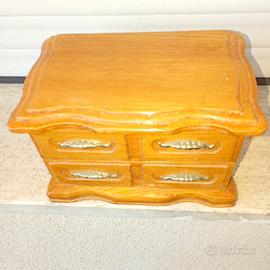 portagioie in legno vintage 