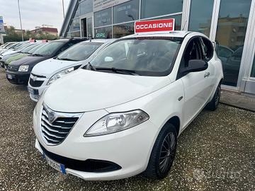 Lancia Ypsilon 0.9 TwinAir 85 CV 5 porte Metano Ec