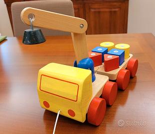 Giocattolo in legno didattico forme geometriche