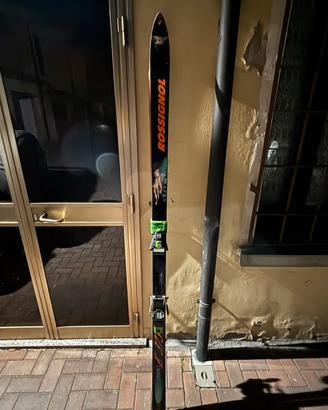 Sci Rossignol Graphite Sport con attacchi Salomon