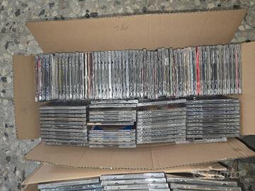 STOCK di oltre 900 CD