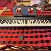 Pianoforte YAMAHA P45