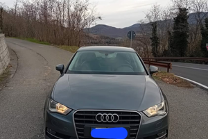 Audi  a3 Sportback s tronic Ambiente 1.6 diesel