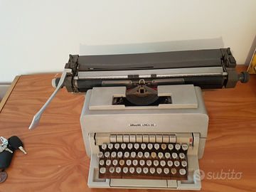 Macchina da scrivere