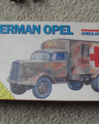 ESCI kit  OPEL AMBULANCE  scala 1/72