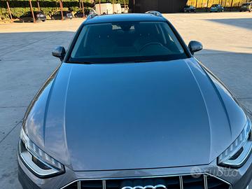 A4 allroad identity contrast