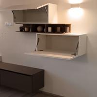 mobile soggiorno sospeso