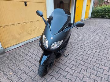 Yamaha Tmax 500 