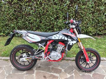 Swm SM 125 R