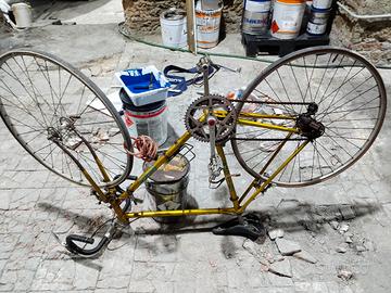 Bicicletta francese da corsa antica 1956. 