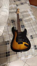 chitarra elettrica squier Stratocaster 