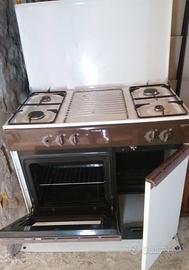 Cucina a gas con forno 85x45