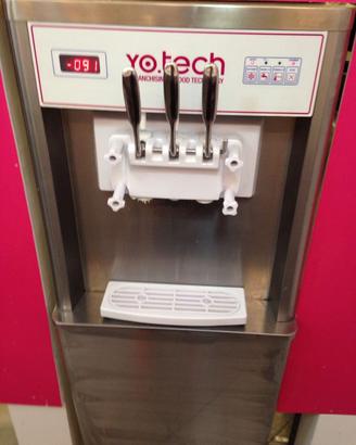 MACCHINA GELATO YOGURT SOFT USATA