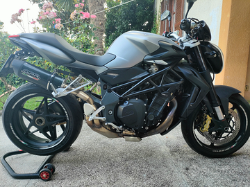 MV Agusta Brutale 920