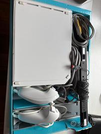 Wii console completa due manettini 