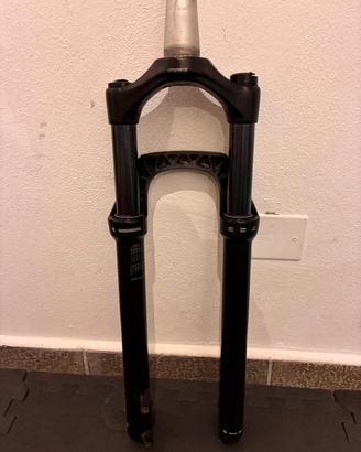 forcella MTB rockshox judy