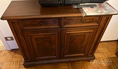 Mobile piccola credenza porta televisione