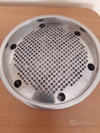 Grattugia formaggi nuova