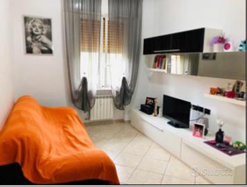 Bilocale Via A. Lombardi (Genova)