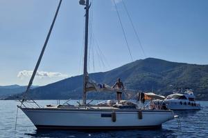 Barca a vela Dufour 35 con posto barca a Loano