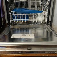 lavastoviglie da incasso Ariston 60 cm