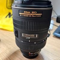 Nikon ED AF-S 28-70 F2.8