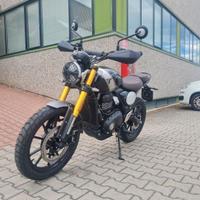 Triumph Scrambler 400 X