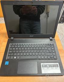 Notebook ACER Aspire 1