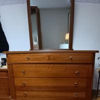 comò, specchio e comodini