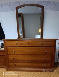 comò, specchio e comodini