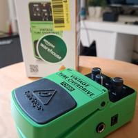 Vintage tube overdrive TO800 Behringer