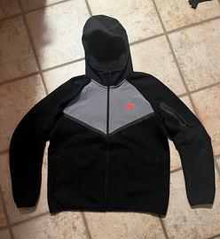 Nike tech fleece