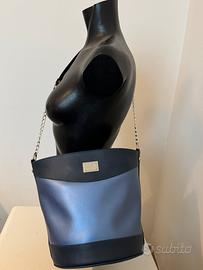 Borsa Lizalu’ a sacchiello in pelle blu, nuova