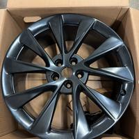 Cerchi in lega da 21 pollici per Tesla mod S e X