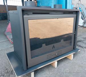 Inserto camino a legna ventilato uniflam 780