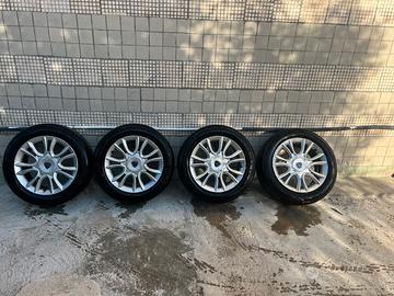 Cerchi e Gomme Lancia Delta 16”