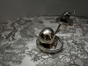 Segniaposto vintage Gucci in metallo argentato