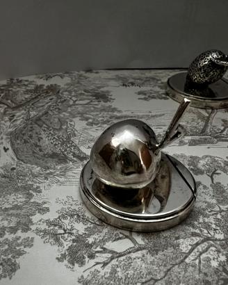 Segniaposto vintage Gucci in metallo argentato