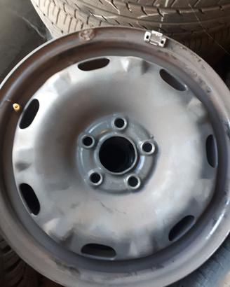 4 cerchi in ferro smontati 5x14 5 fori 5x100 VW pe