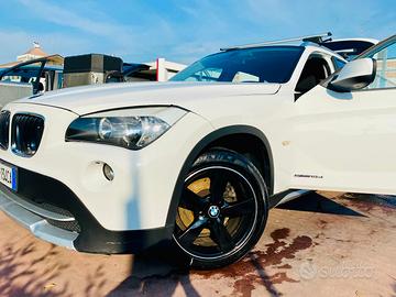 BMW X1 18D Attiva