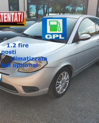 LANCIA YPSILON 1.2 NEOPATENT. GPL 5 posti
