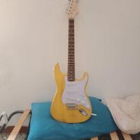 Chitarra stratocaster fender
