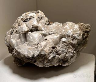 Minerale cristalli gesso grigio matrice collezione