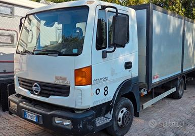 Nissan atleon 56.13 anno2014