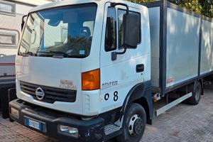 Nissan atleon 56.13 anno2014