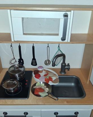 Cucina ikea  legno bimbi