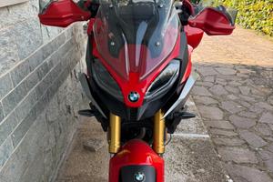BMW F900XR