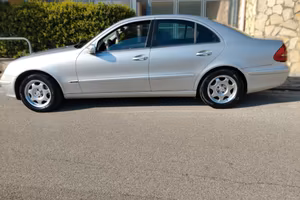  Mercedes classe E 220
